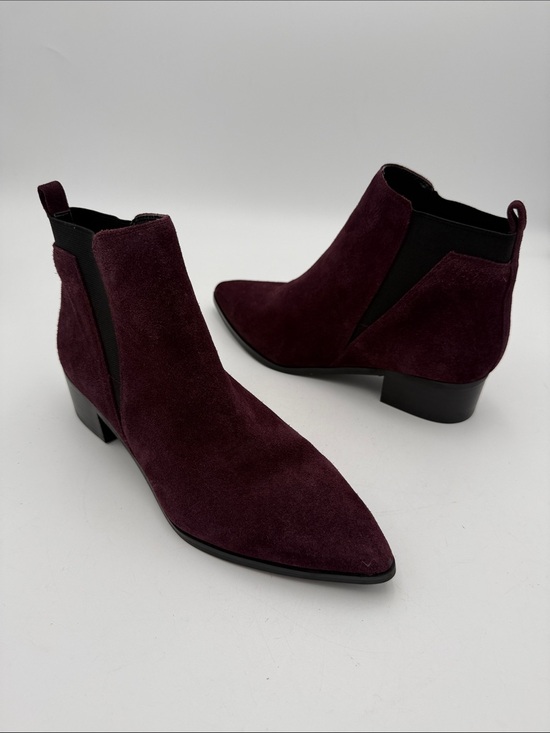 Marc Fisher Shoes - Marc Fisher Burgundy Suede Pointed Chelsea Booties women 9M pull on casual retro